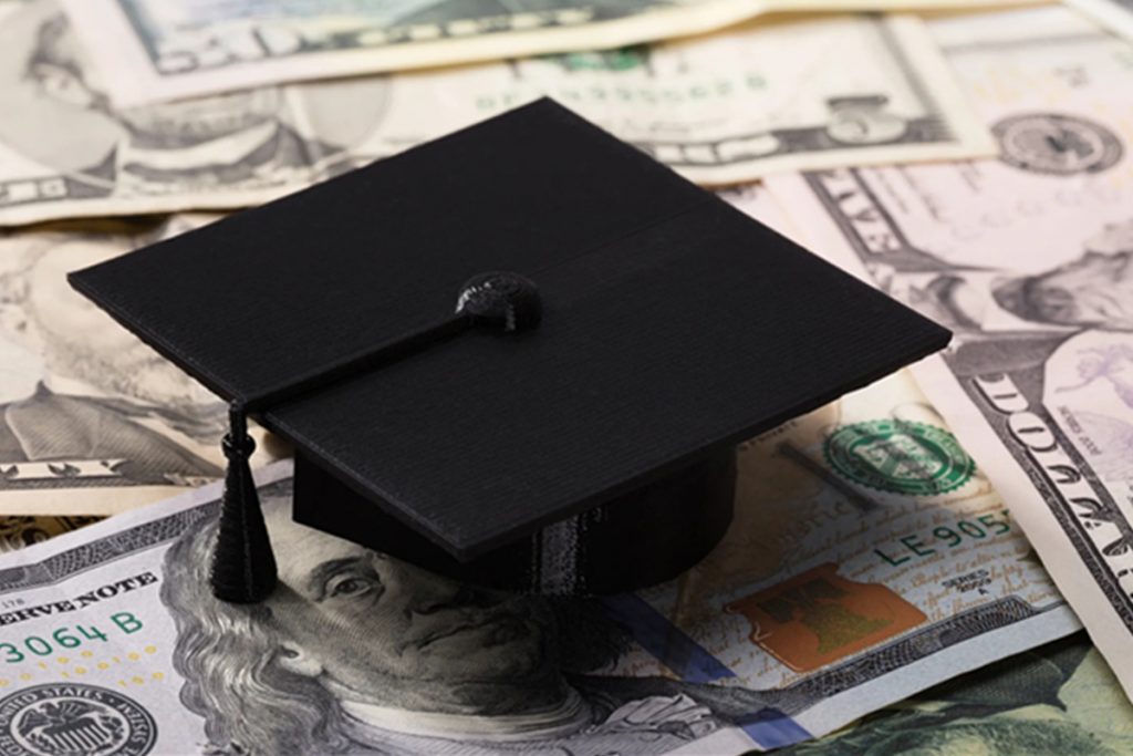 5 Tips for Student LoansB